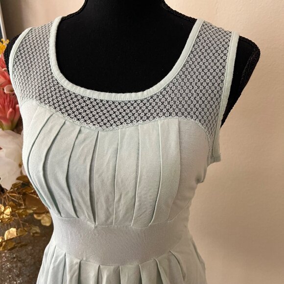 Venus European Mint Green Pleated Babydoll Top with Lace L - Picture 2 of 8